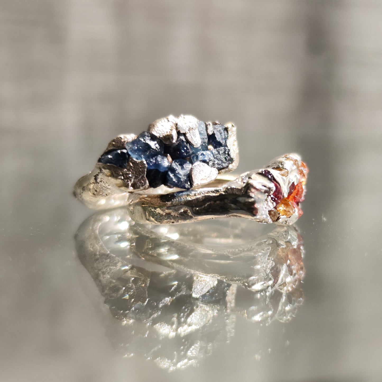 anillo plata y zafiro