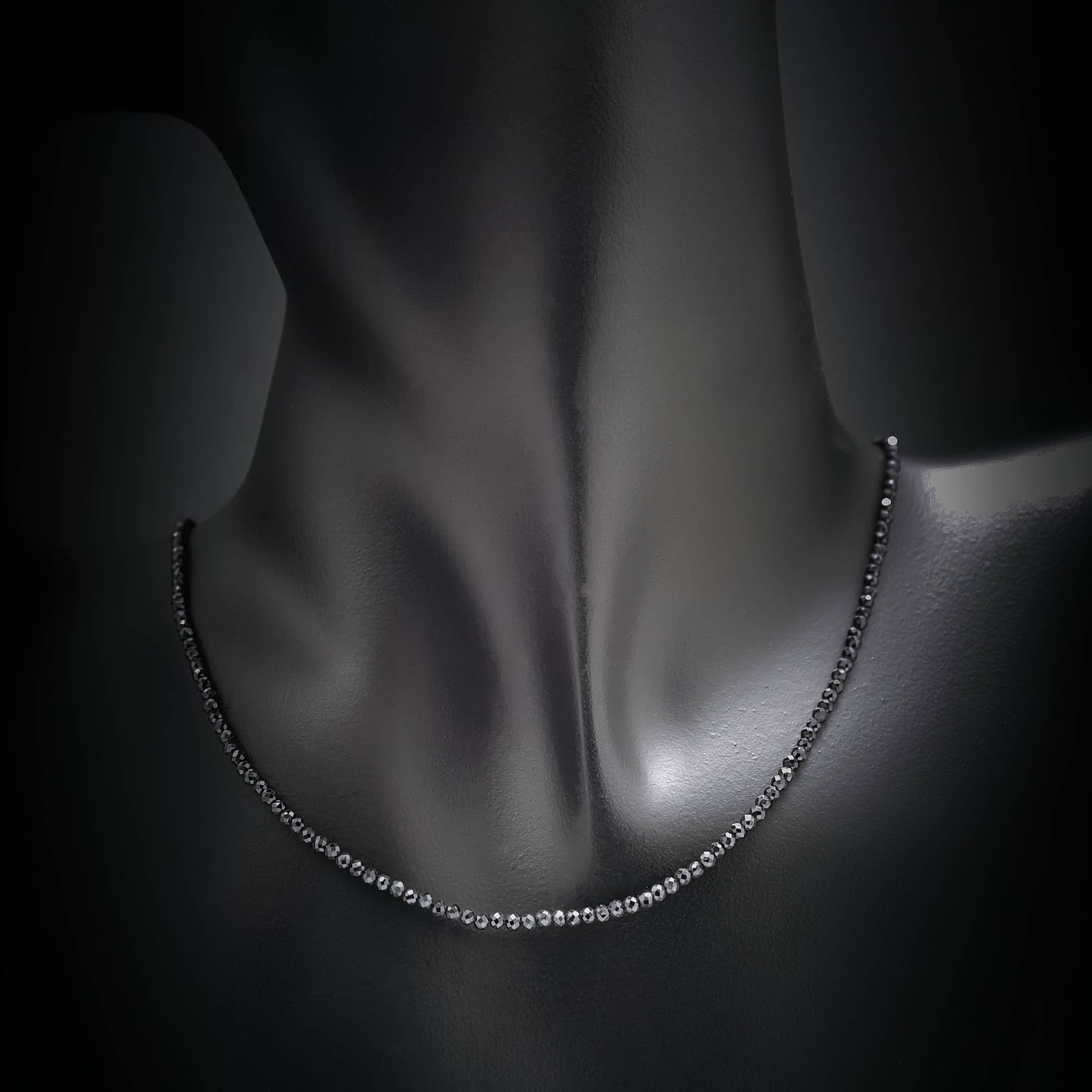 Gargantilla de circonitas naturales para mujer con cierre de acero inoxidable