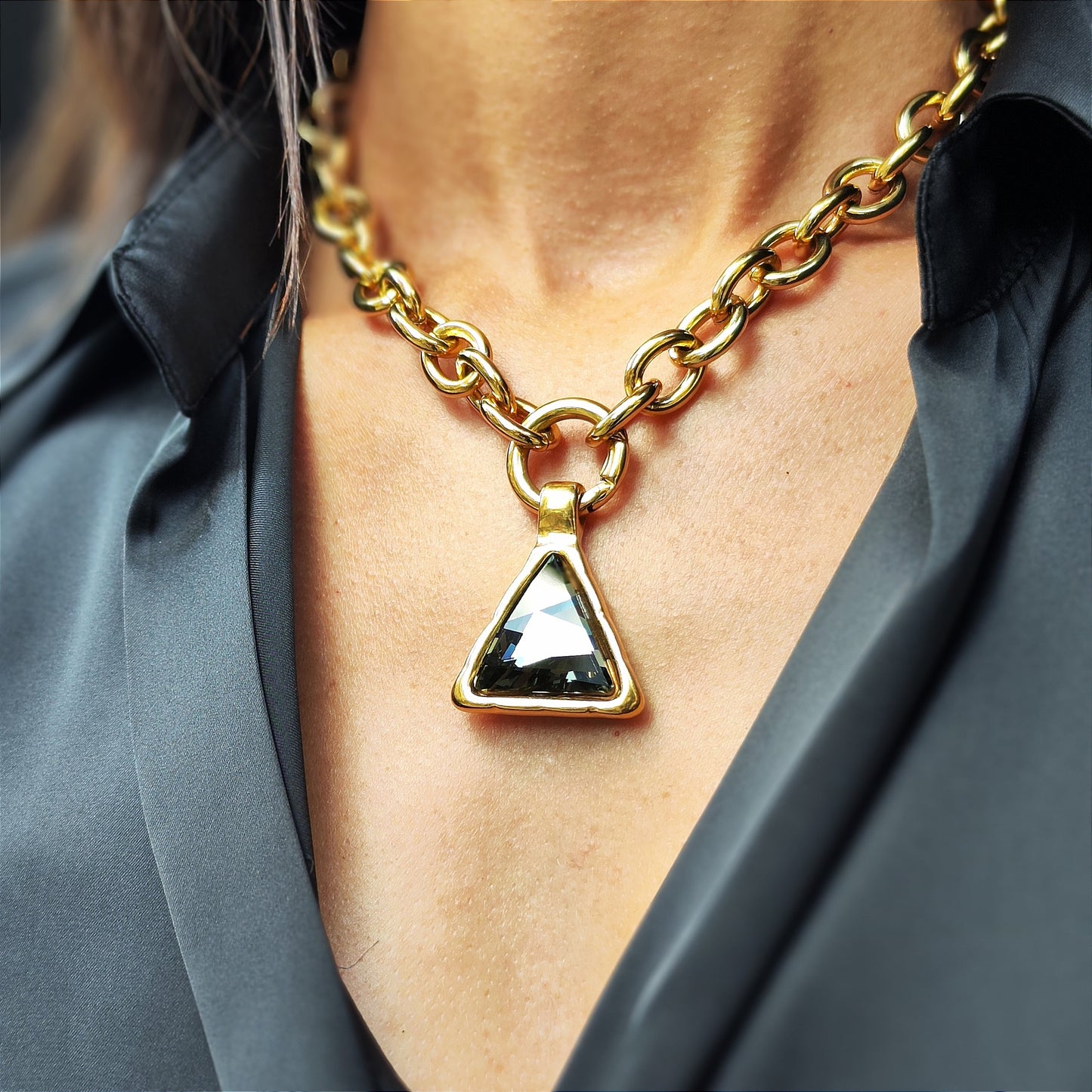COLLAR DELTA DORADO BLACK DIAMOND