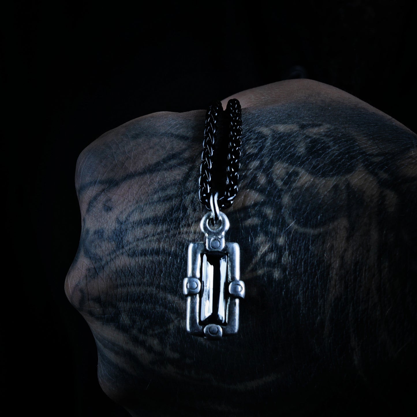 collar hombre