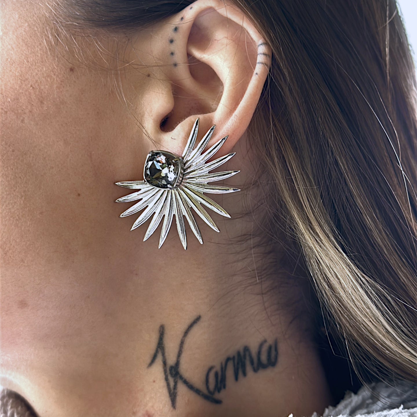 Pendientes De Aro Abierto En Plata Para Mujer - Diseño Minimalista Y Elegante