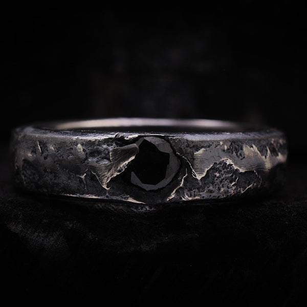 ANILLO CON CIRCONITA NEGRA
