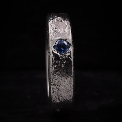 Perfil de 3mm de grosor en alianza original de plata maciza modelo Estérope.