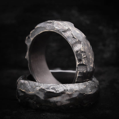 Comparativa de anchos de alianzas hechas en arena personalizables.