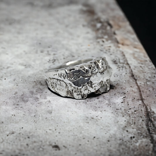 anillo de plata para mujer original, anillo de plata para mujer, anillo con textura